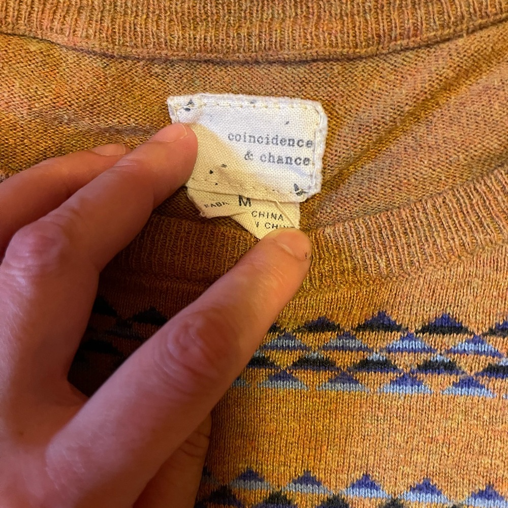Coincidence and Chance triangle pattern top - as seen on Riverdale